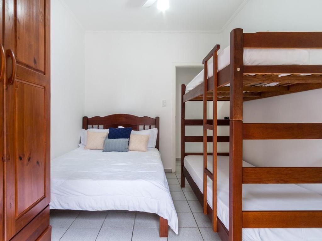 Apartamento Espacoso Com Ar Condicionado E Wi-Fi, A 100 Metros Da Praia - Edificio Estoril Ubatuba Eksteriør bilde